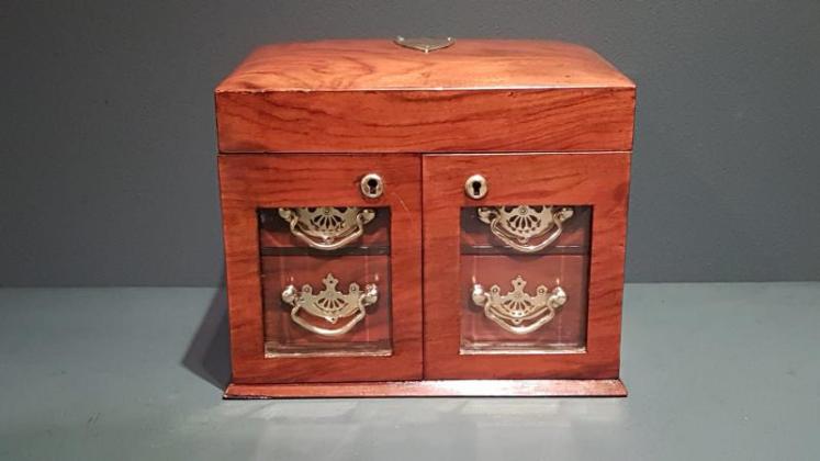 Victorian Walnut Jewellery Box - Image 1