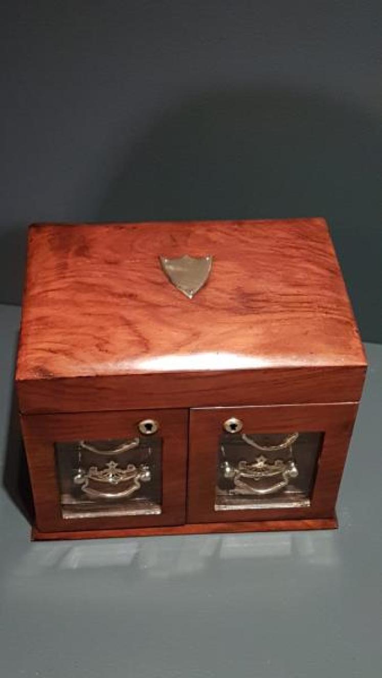 Victorian Walnut Jewellery Box - Image 2