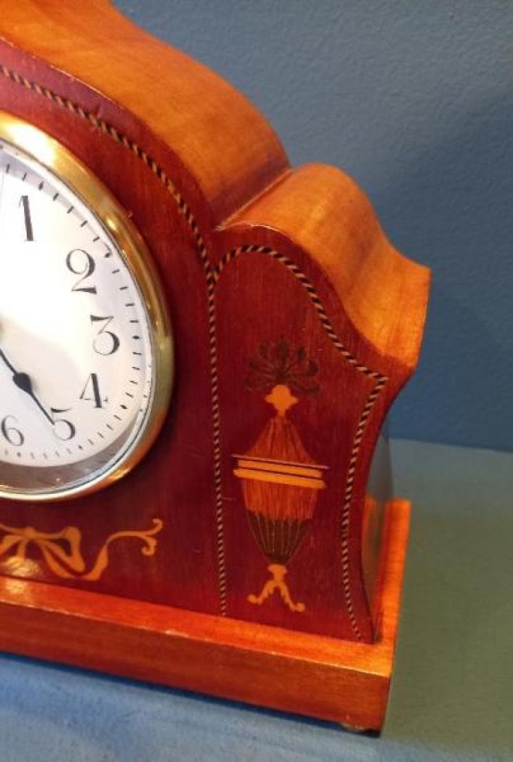 Antique Sheraton Grecian Urn Inlaid Mantel Clock - Image 5