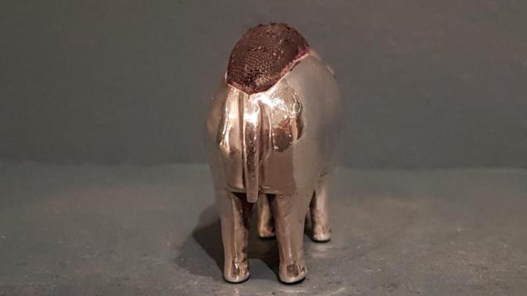 Edwardian Silver Elephant Pin Cushion - Image 3