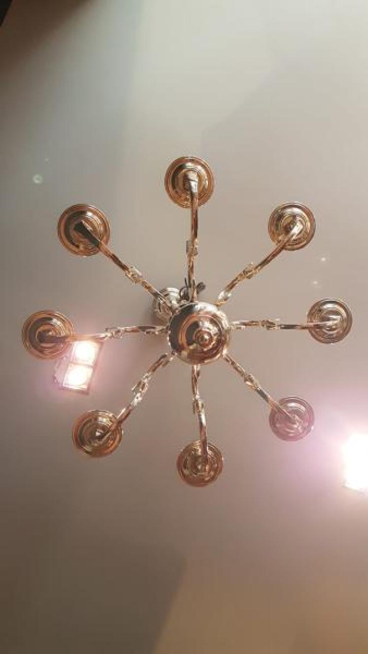 1920's Cast Brass Chandelier - Image 3
