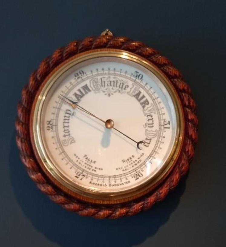 Antique Large Polished Oak Ship's Barometer - Image 1