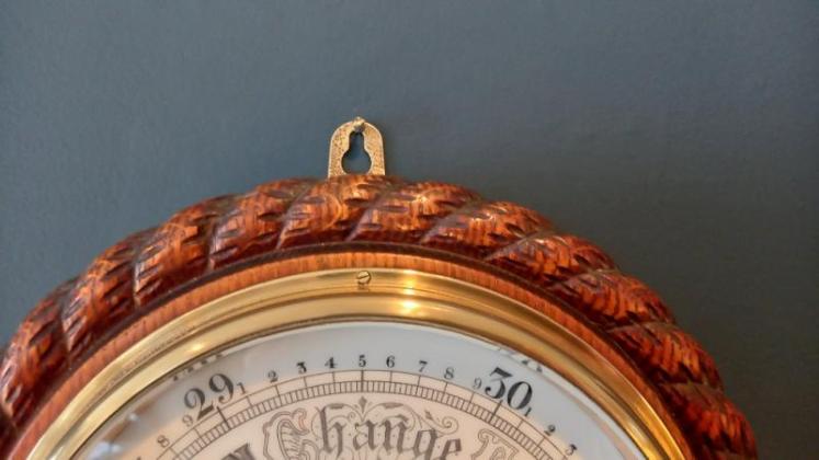Antique Large Polished Oak Ship's Barometer - Image 3