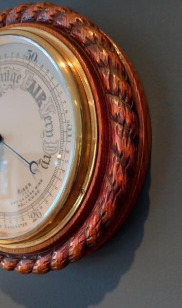 Antique Large Polished Oak Ship's Barometer - Image 5