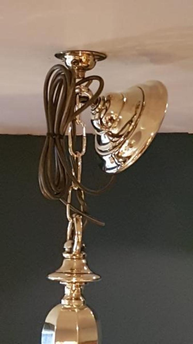 Large Edwardian Cast Brass 8 Arm Chandelier - Image 4