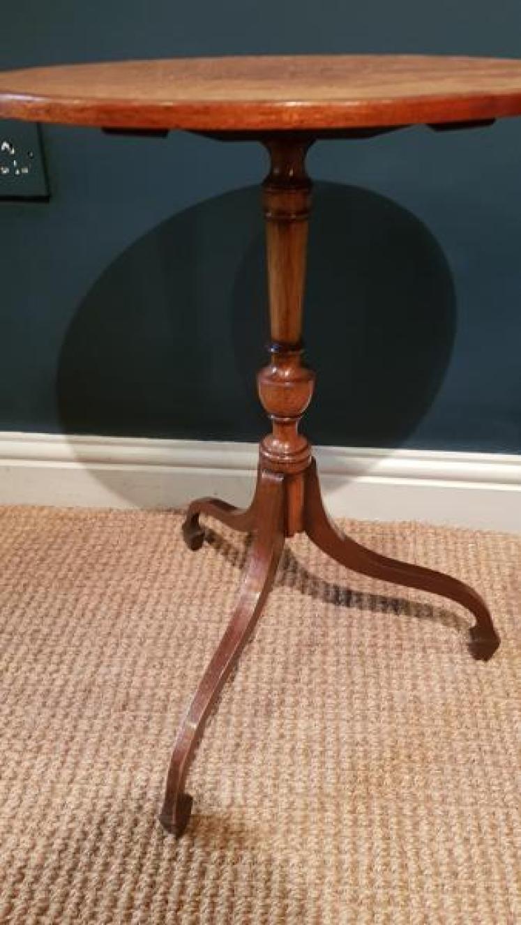 Matching Pair of Edwardian Wine Tables - Image 6