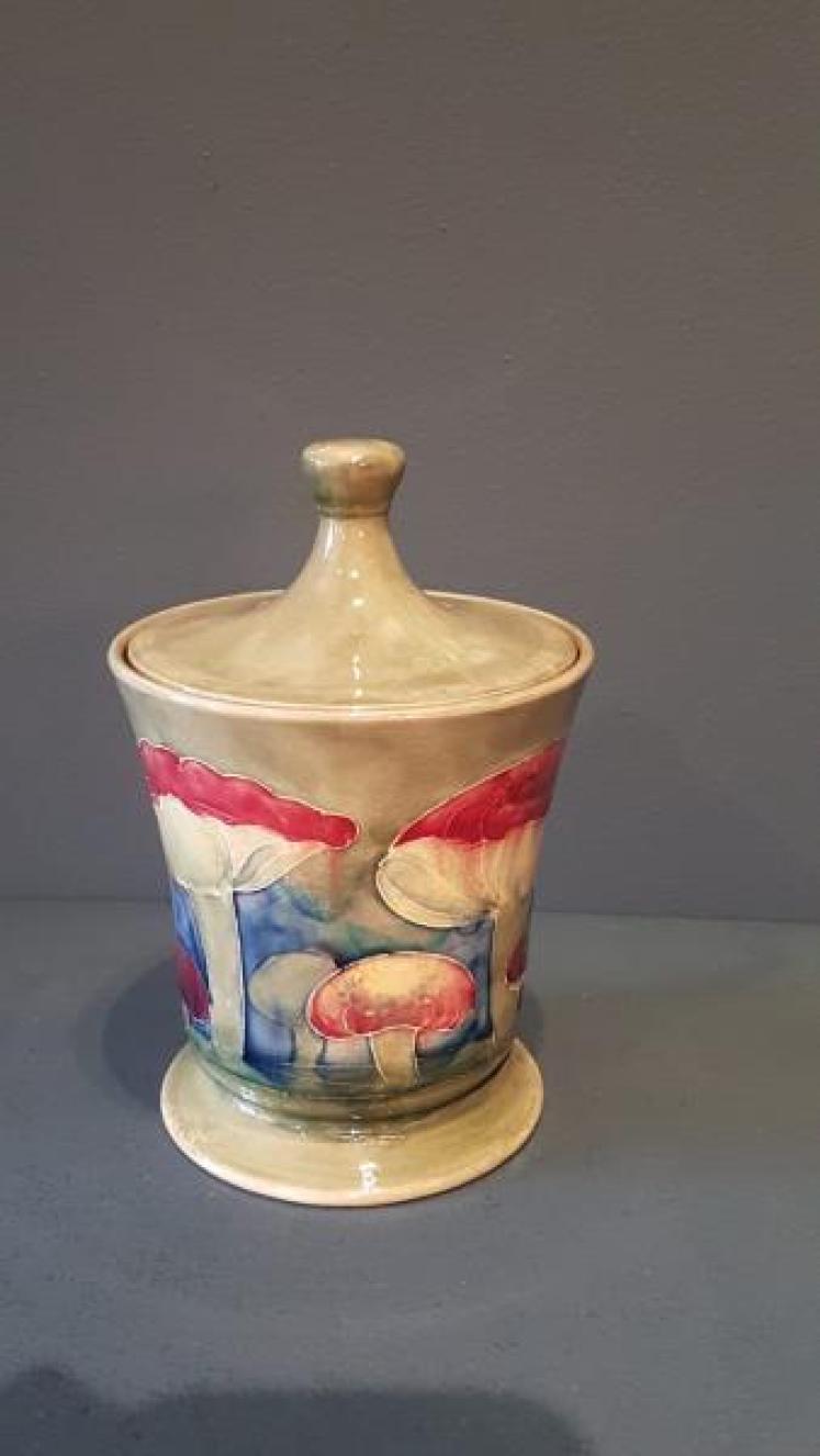 Moorcroft Claremont Humidor - Image 3