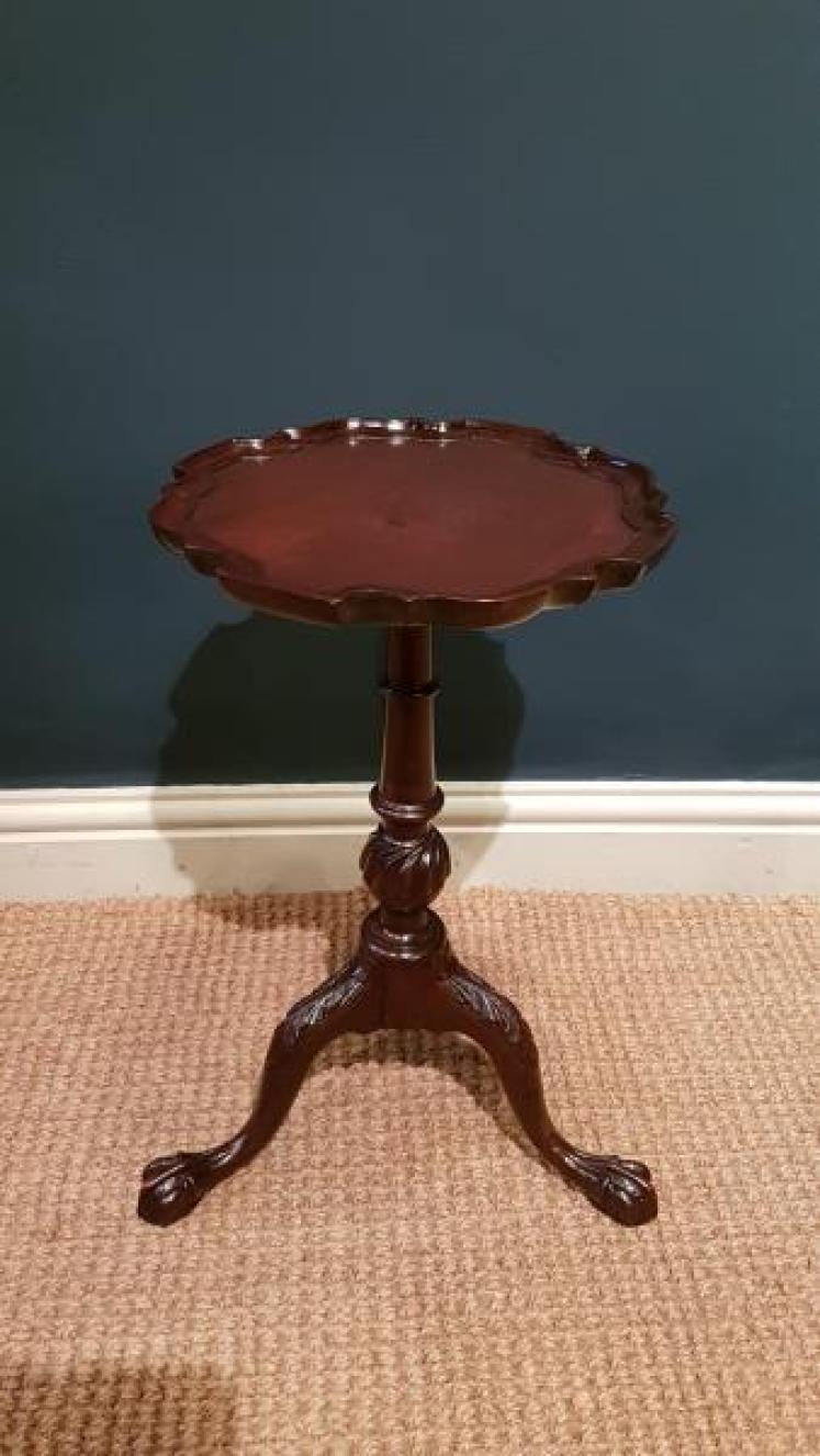 Superb Quality Edwardian Wine Table - Image 1