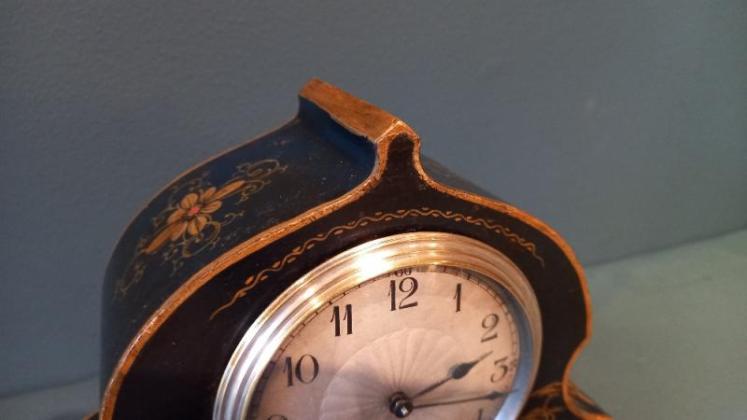 Antique Chinoiserie Oriental Mantel Clock - Image 3
