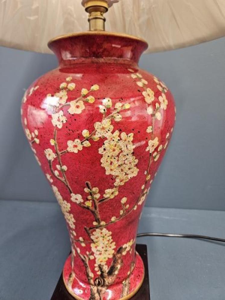 Red Porcelain Jasmine Lamp and Shade - Image 2