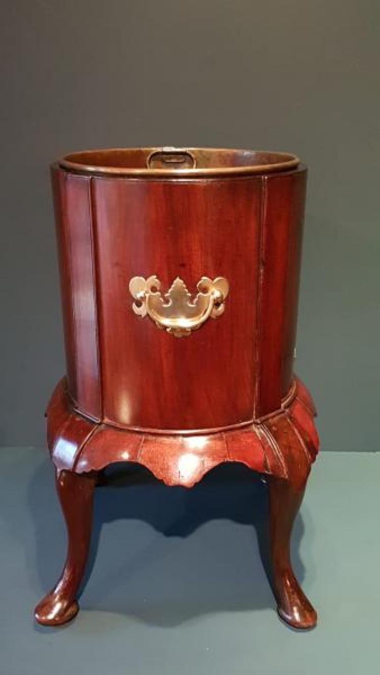 George III Mahogany Wine Cooler - Image 3