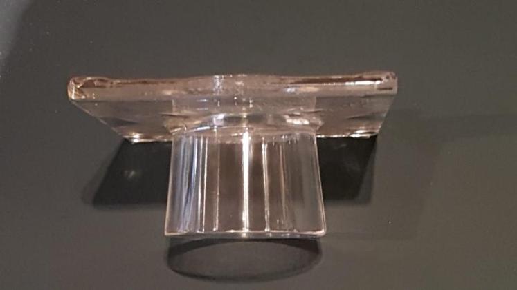 Pair of Lalique Chantily Pattern Candlesticks - Image 3
