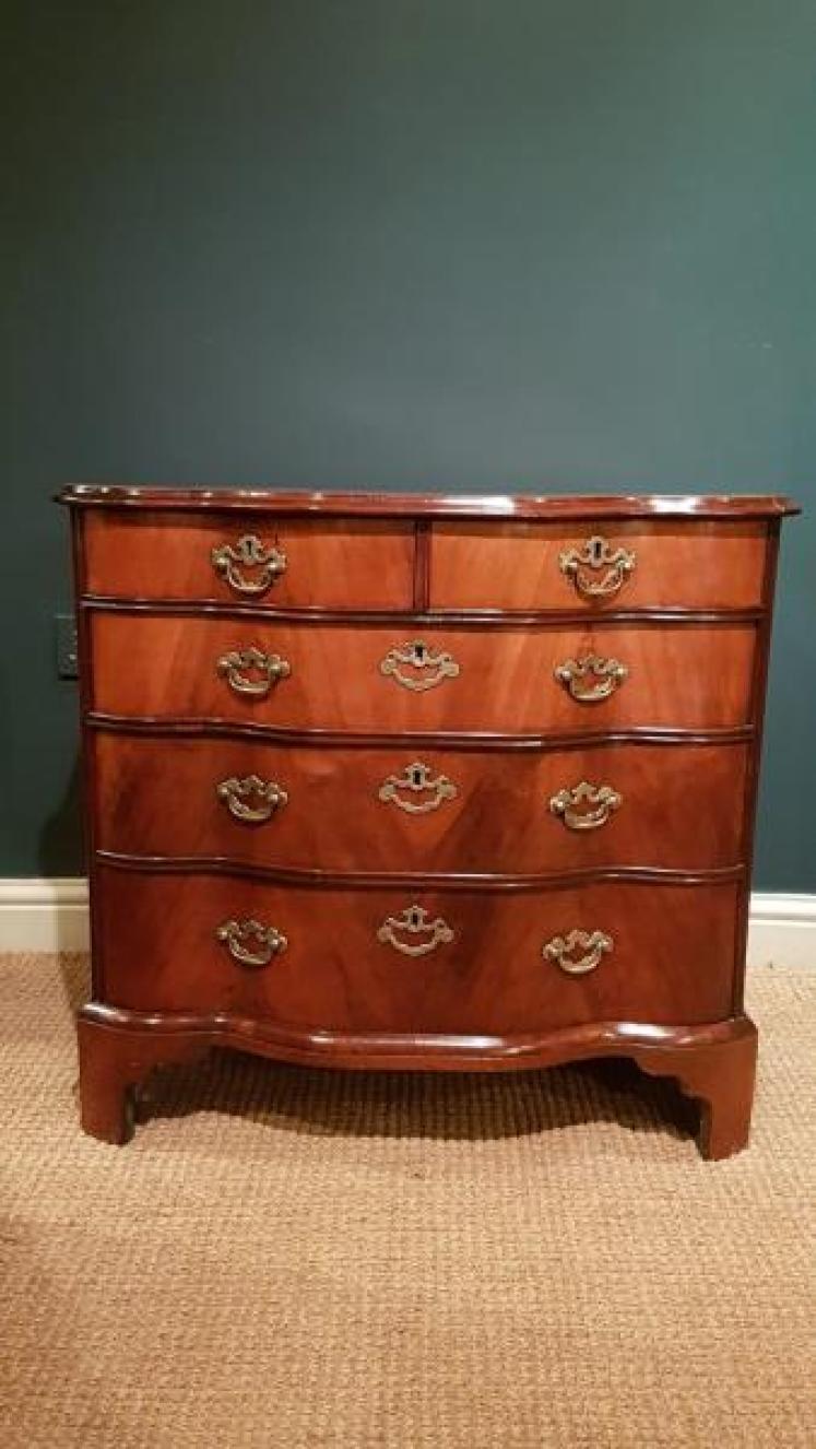 Fine George II Period Walnut Ribbon Fronted Chest - Image 7