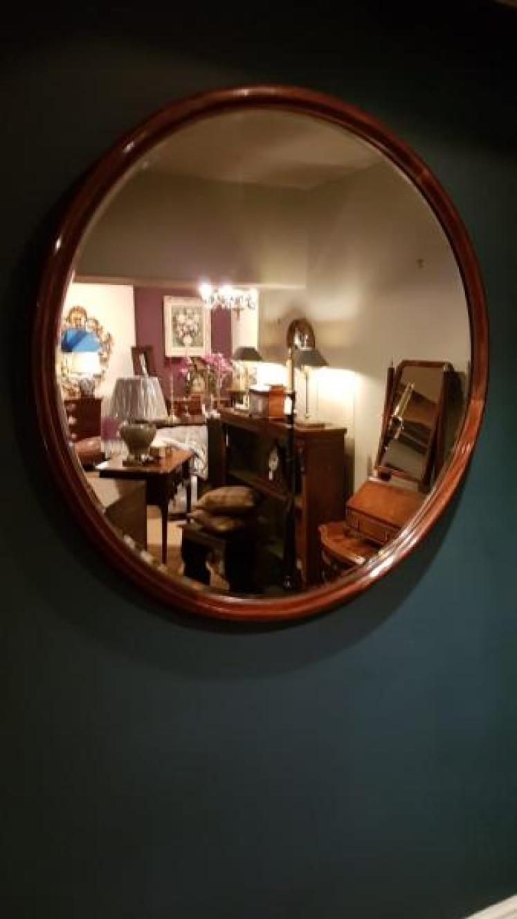 Large Victorian Mahogany Circular Mirror - Image 1