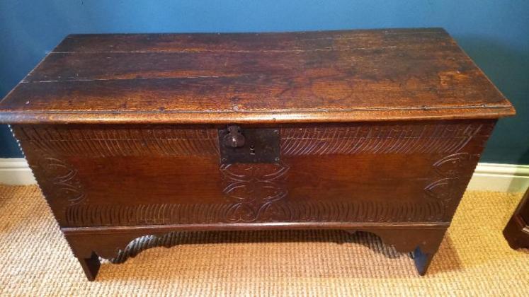 Small Mid 17th Century Period Oak Coffer - Image 7