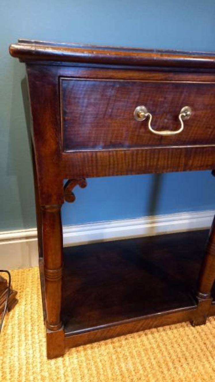 Mid Georgian Oak Open Pot Board Dresser - Image 4
