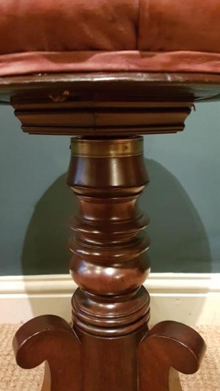 Regency Mahogany Revolving Stool - Image 3