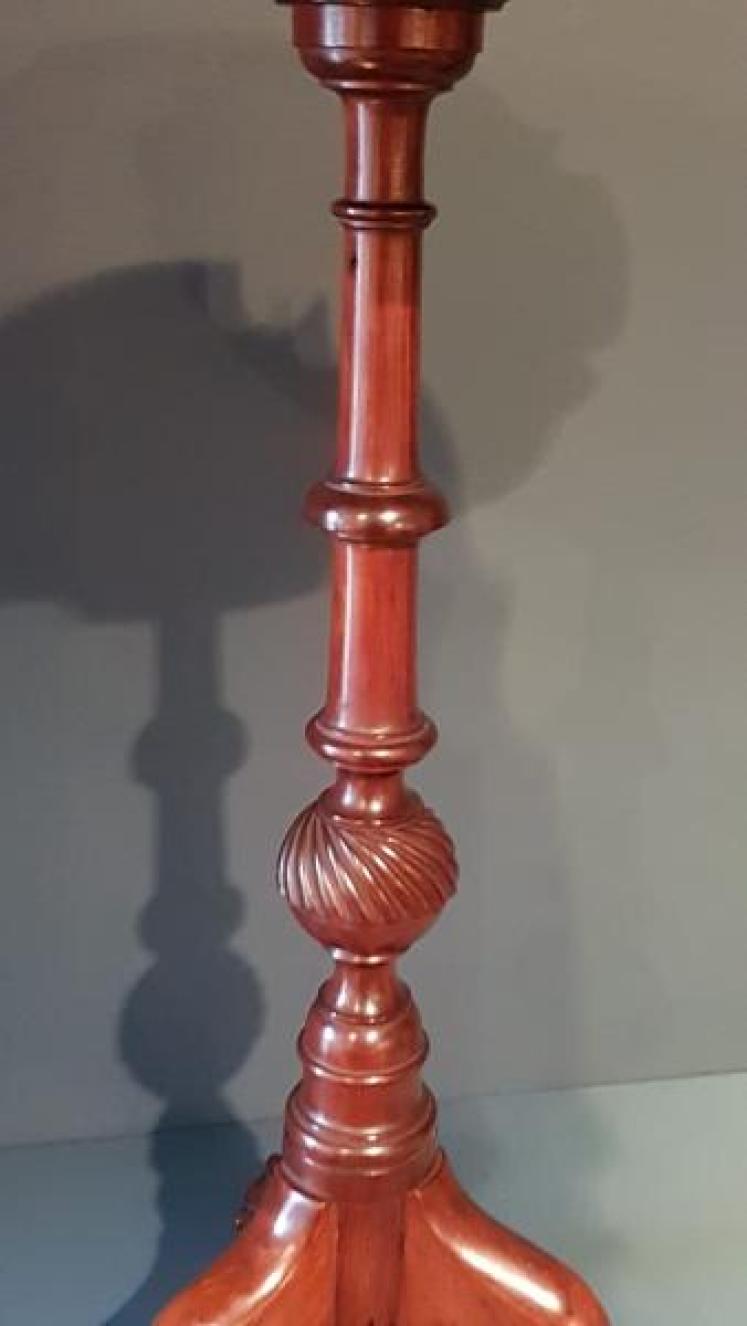 Edwardian Mahogany Occasional Table - Image 5