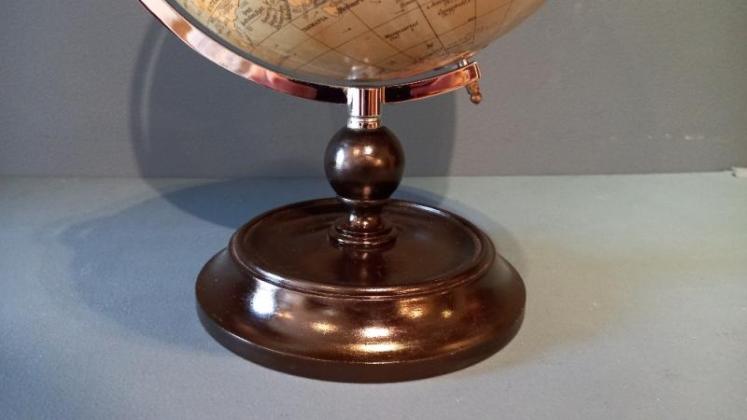 1930's 10" Geographia Papier Mache Globe - Image 3