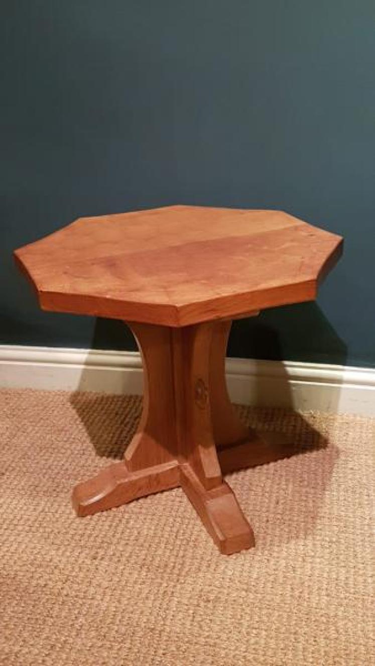 Thompson's of Kilburn Mouseman Octagonal Table  - Image 6