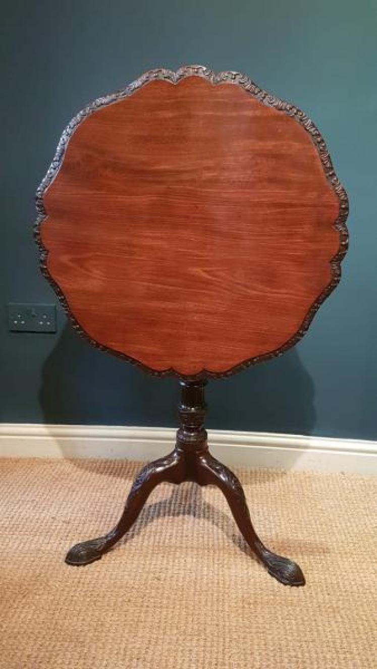 Fine Quality George III Mahogany Snap Top Table - Image 3
