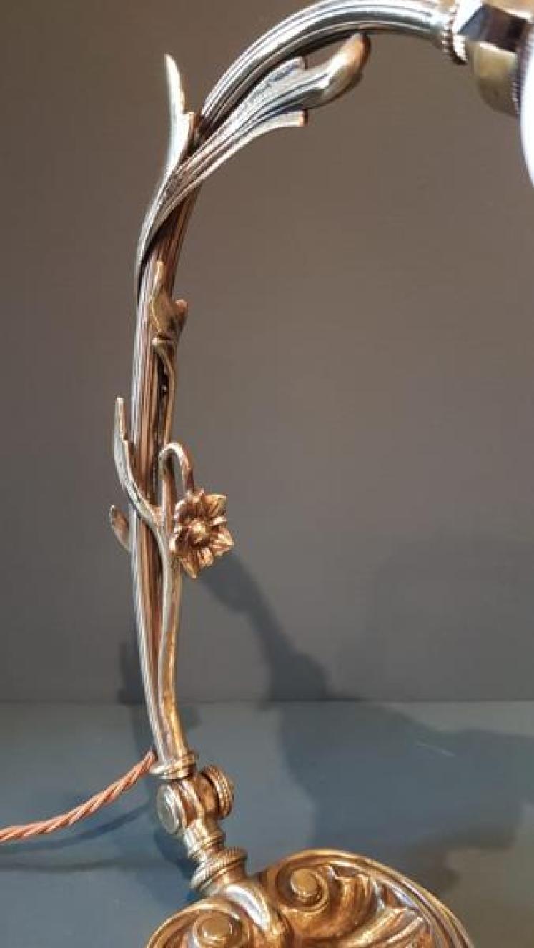 Superb Art Nouveau Cast Brass Table Lamp - Image 3