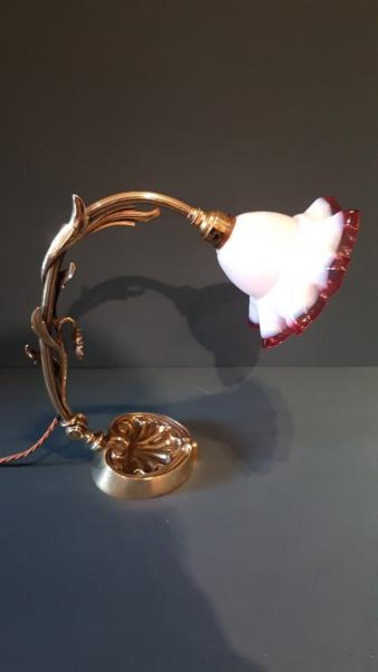 Superb Art Nouveau Cast Brass Table Lamp - Image 4