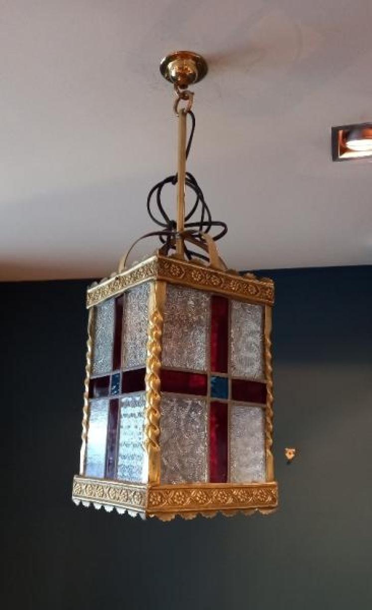 Stained Glass Panel Hall Lantern - Image 7