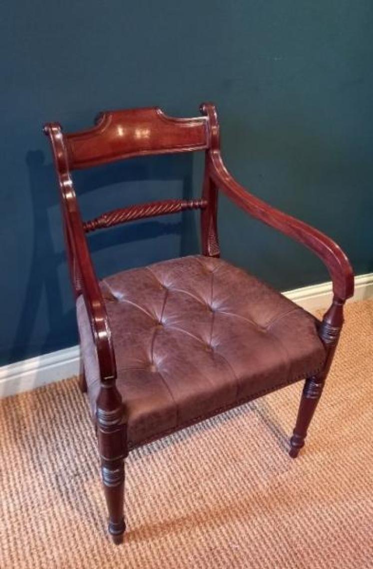 Fine Regency Mahogany Carver Armchair - Image 1