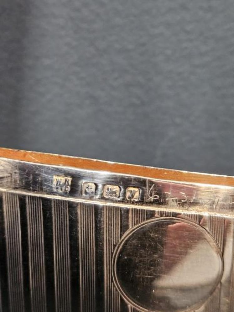 Curved Engine Turned Silver Card Case - Image 5