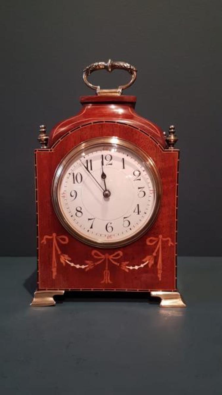 Fine Quality Inlaid Mahogany Mantel Clock - Image 1