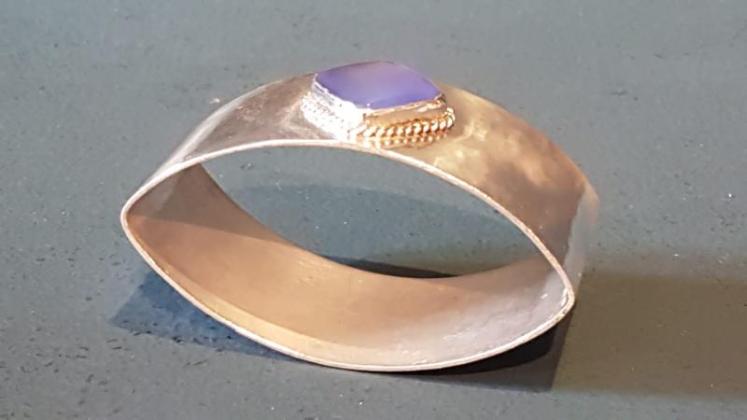Liberty Planished Silver Moonstone Napkin Ring - Image 2