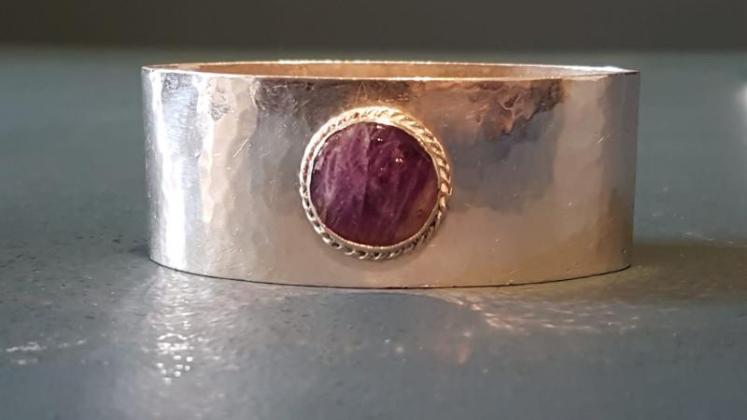 Liberty Planished Silver Agate Napkin Ring - Image 2