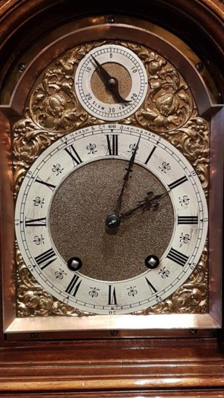 Fine Quality Victorian Walnut Bracket Clock - Image 3