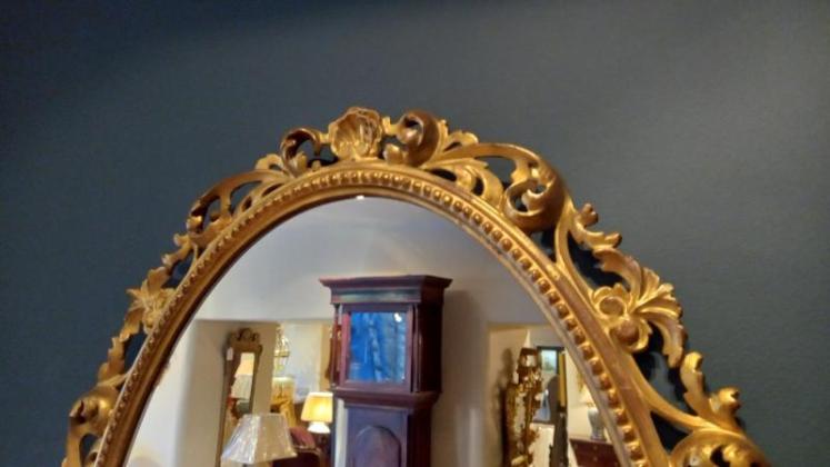 Victorian Florentine Plaster Gilt Oval Mirror - Image 3