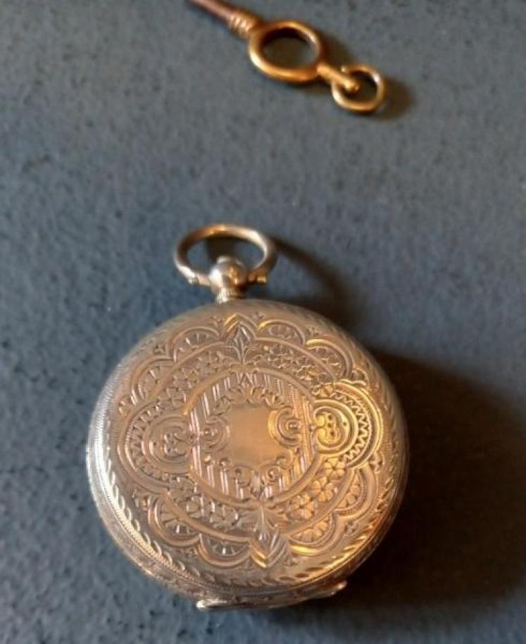 Antique Silver Ladies Swiss Fob Watch - Image 3