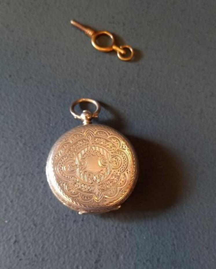Antique Silver Ladies Swiss Fob Watch - Image 6
