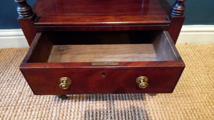 Late Regency Mahogany Three Tier Stand - Image 4