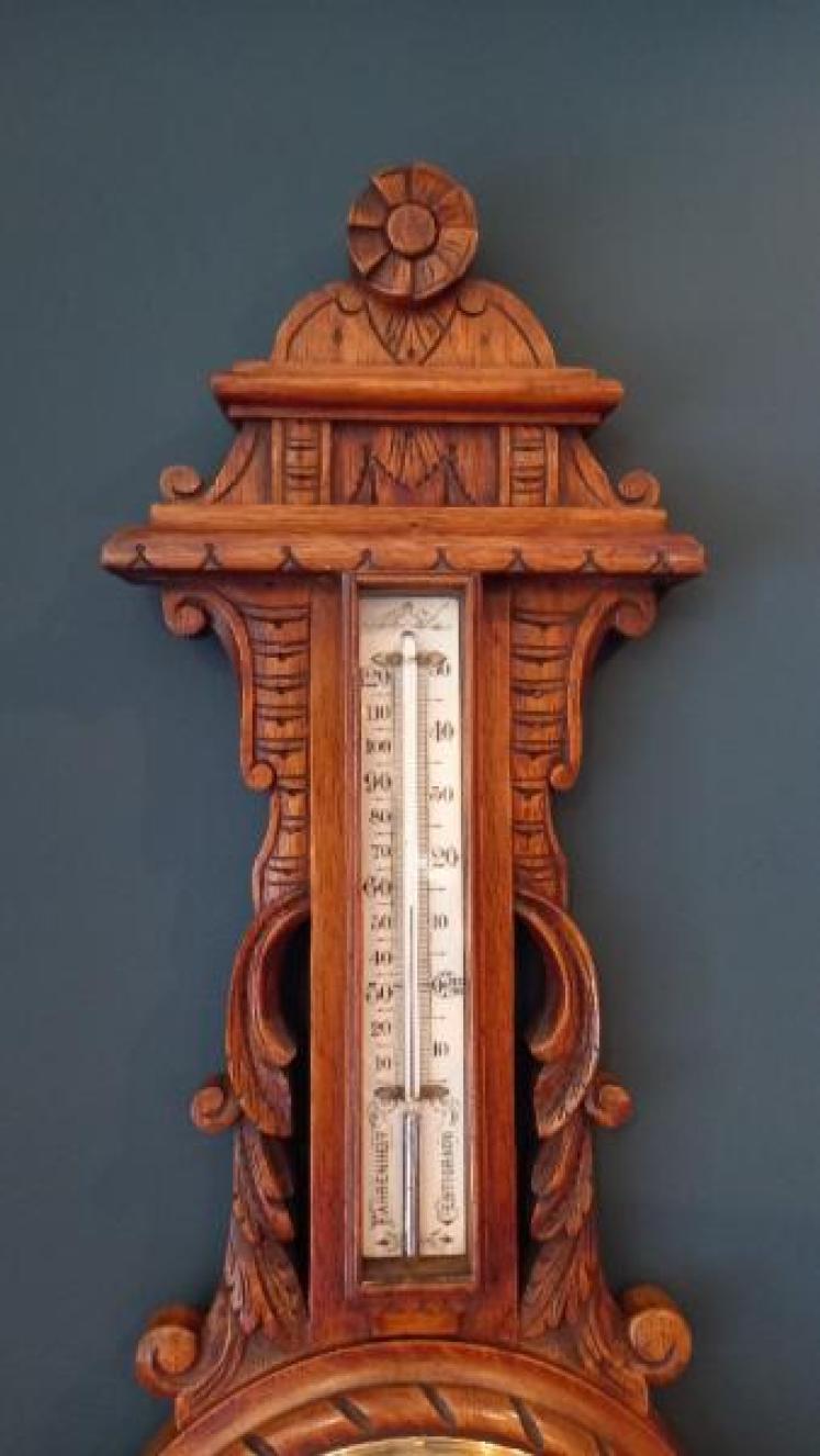 Superb Polished Oak Banjo Barometer - Image 3