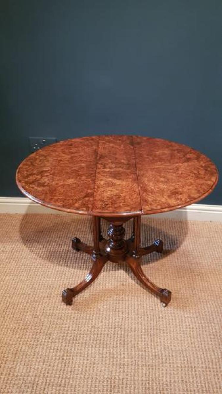 Fine Quality Burr Walnut Baby Sutherland Table - Image 4