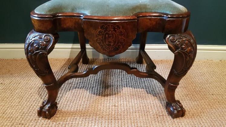 Outstanding Set of Eight Burr Walnut Chairs - Image 4