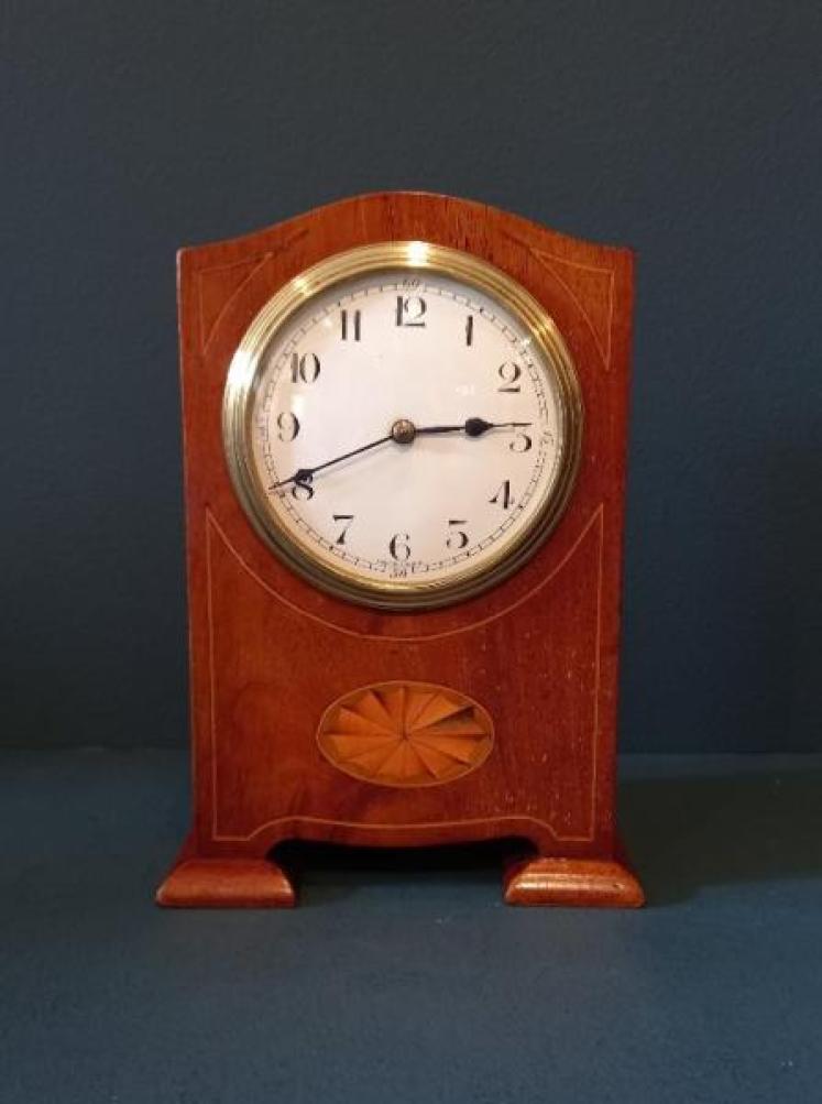  Edwardian Figured Mahogany Inlaid Mantel Clock - Image 1