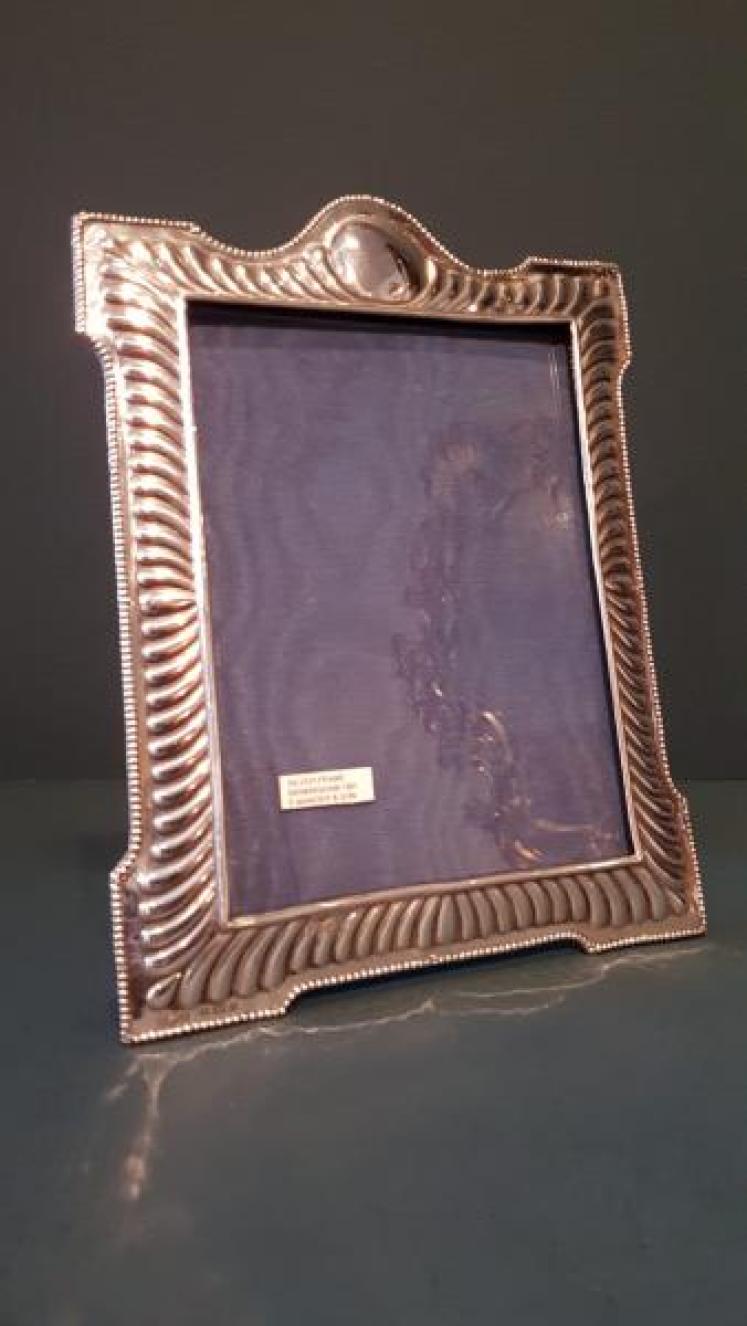 Large Victorian Silver Photo Frame  - Image 1