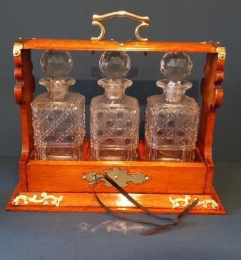 Late Victorian Polished Oak Three Bottle Tantalus