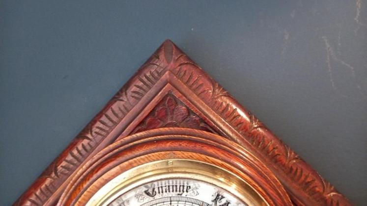 Victorian Oak Diamond Shaped Barometer - Image 3