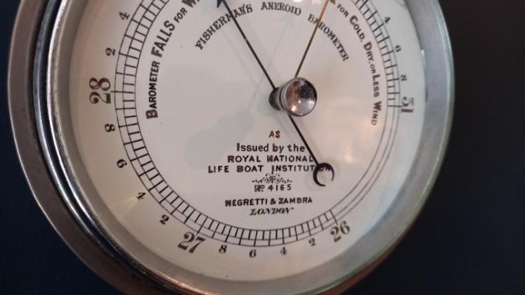 RNLI Fisherman's Marine Barometer - Image 3