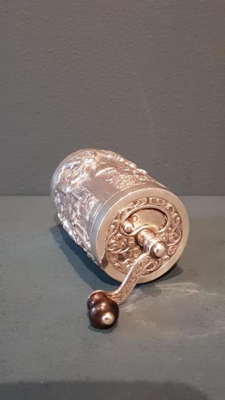 Victorian Silver Pepper Grinder - Image 6