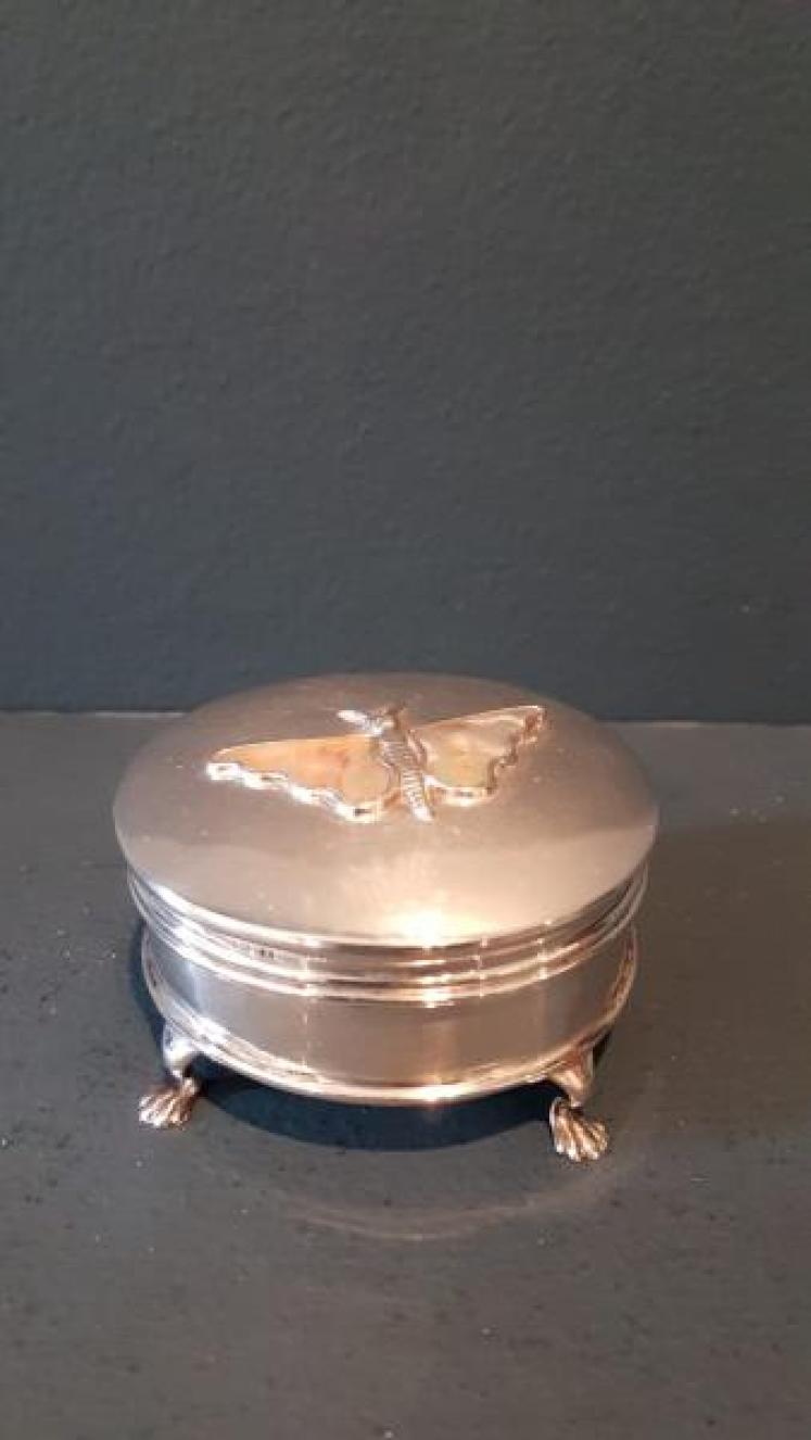 Silver Ring Box with Mother of Pearl Butterfly - Image 1