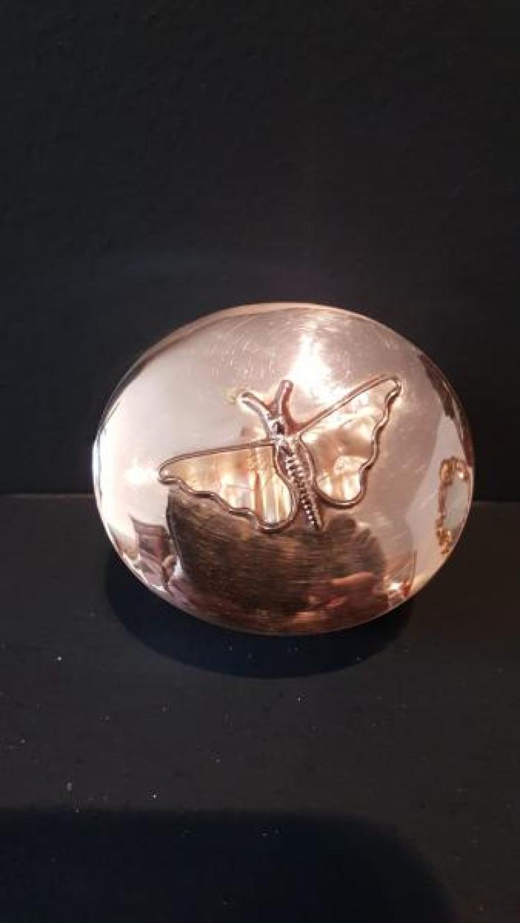 Silver Ring Box with Mother of Pearl Butterfly - Image 7