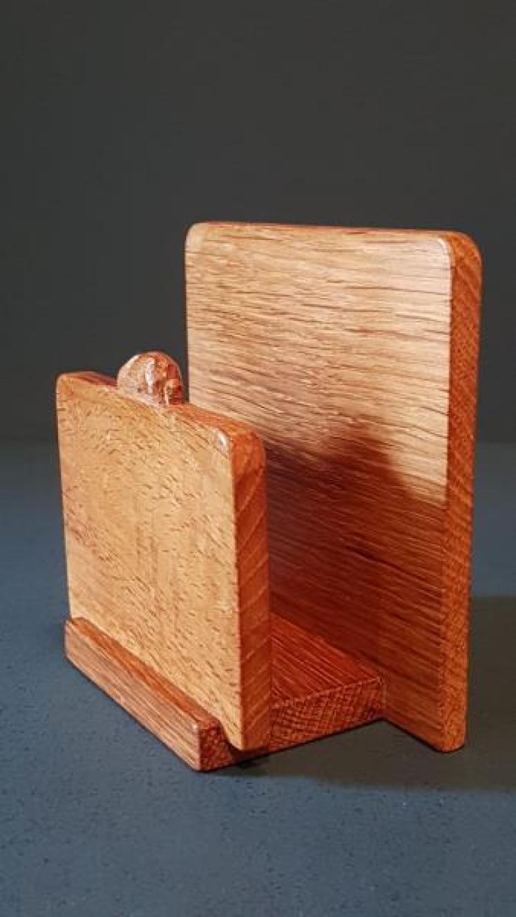 Rabbit Man (Peter Heap) Oak Letter Rack - Image 5